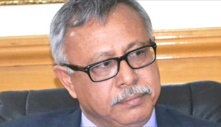 الدكتور عبدالعزيز بن حبتور رئيس حكومة الانقاذ صنعاء
